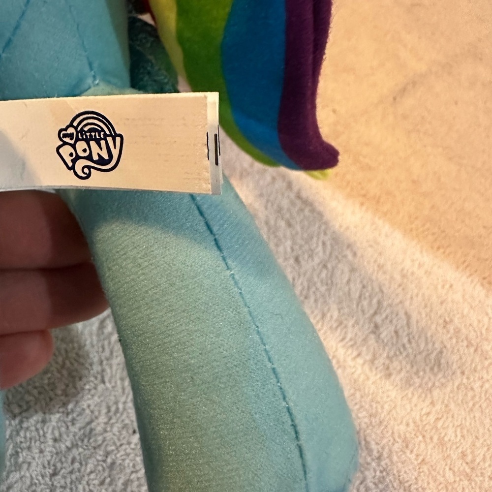 My Little Pony Hasbro Toy Factory Rainbow Dash Plush 2022 - Picture 6 of 8